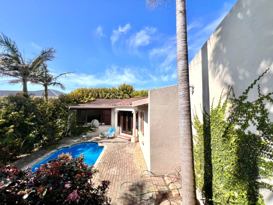 6 Bedroom Property for Sale in Ferreira Town Eastern Cape